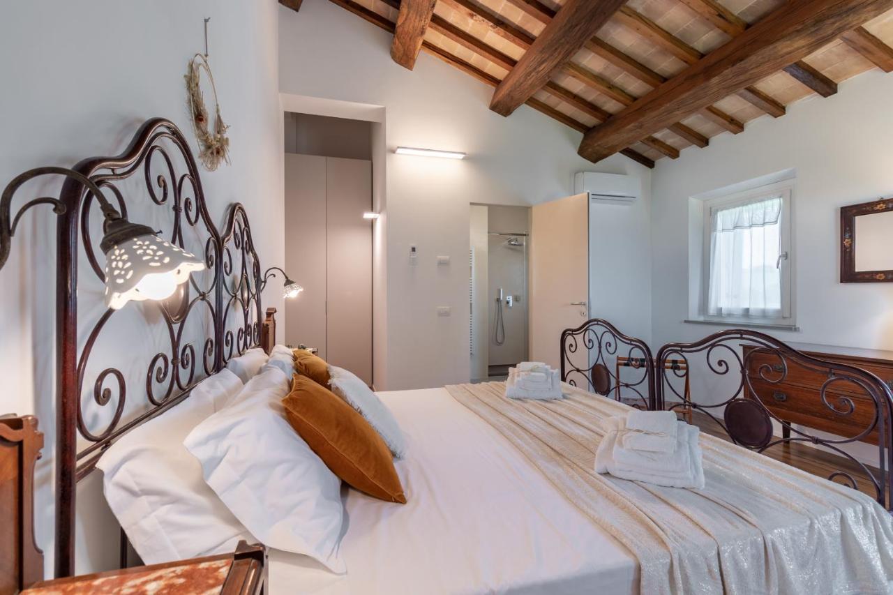 Casale Mignola Villa Cingoli Buitenkant foto