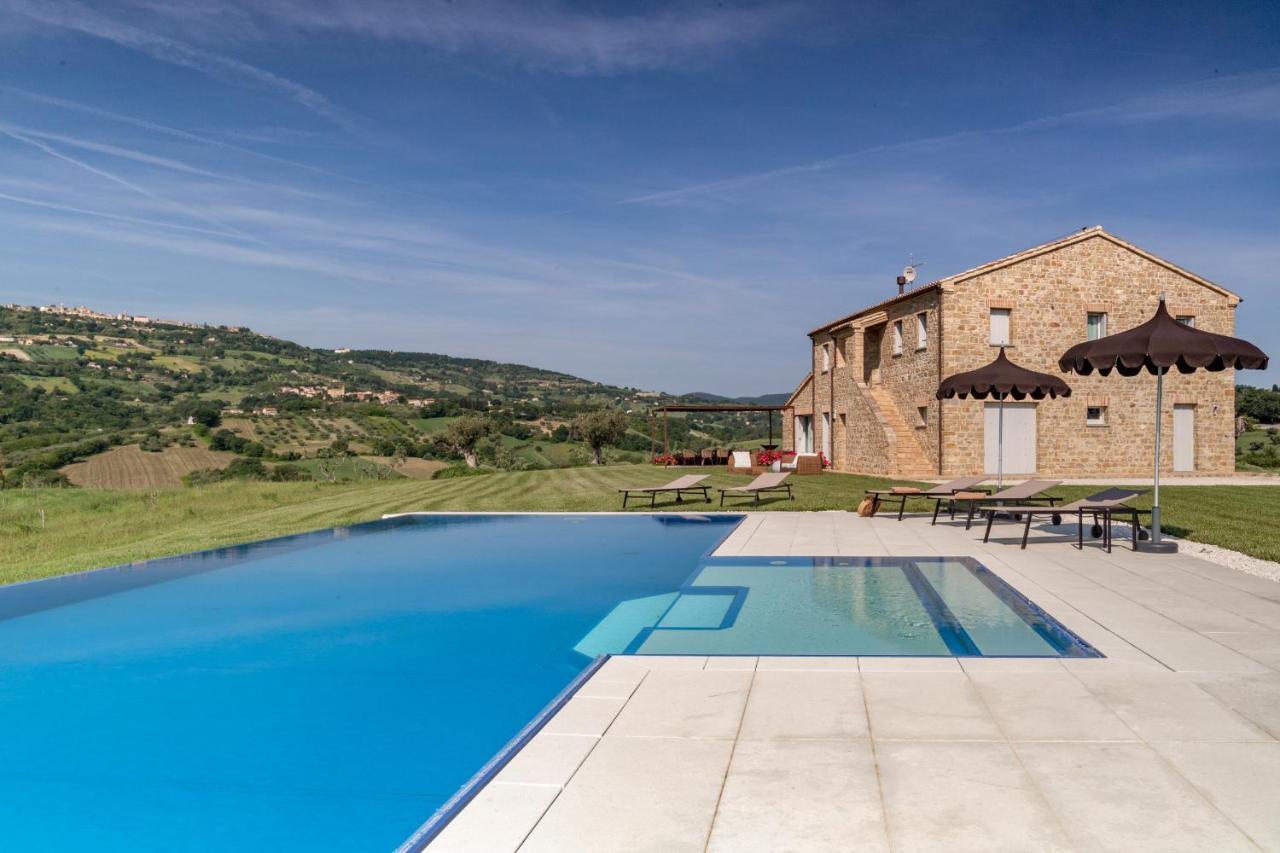 Casale Mignola Villa Cingoli Buitenkant foto