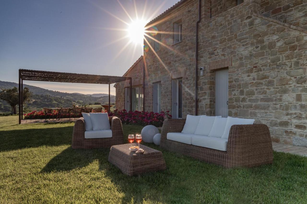 Casale Mignola Villa Cingoli Buitenkant foto